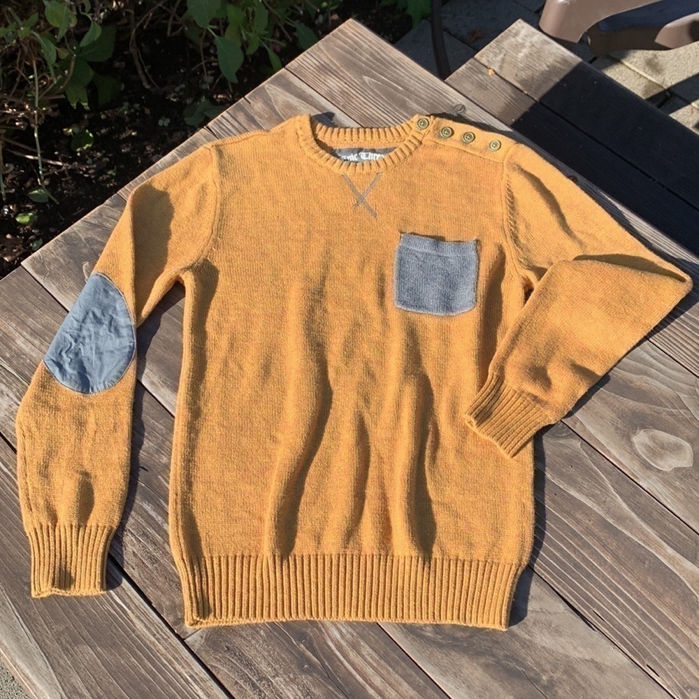 EPIC Threads Sweater! - Picture 2 of 10